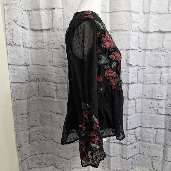 American Eagle Outfitters Peplum Top with Red Floral Embroidery Size Large - Picture 8 of 16